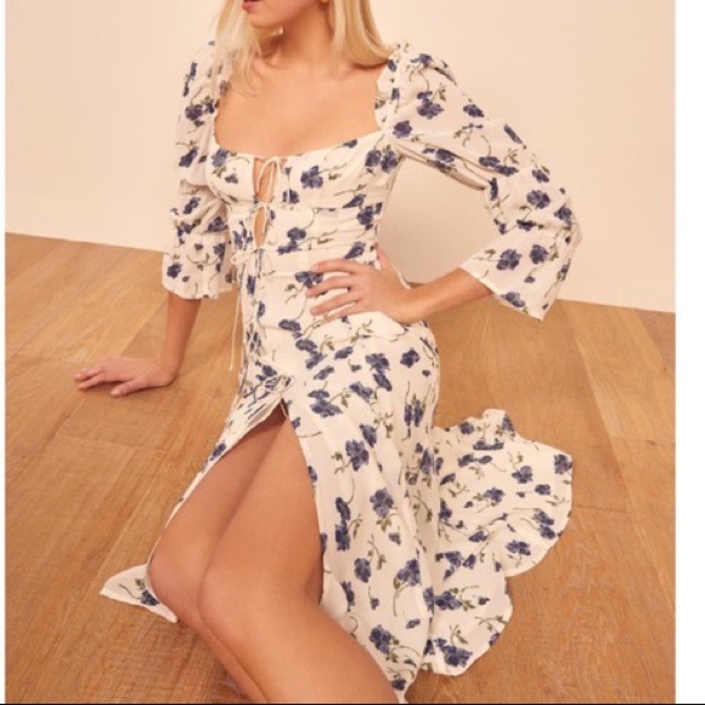 Reformation Roberta Dress in Blueberries print size 8